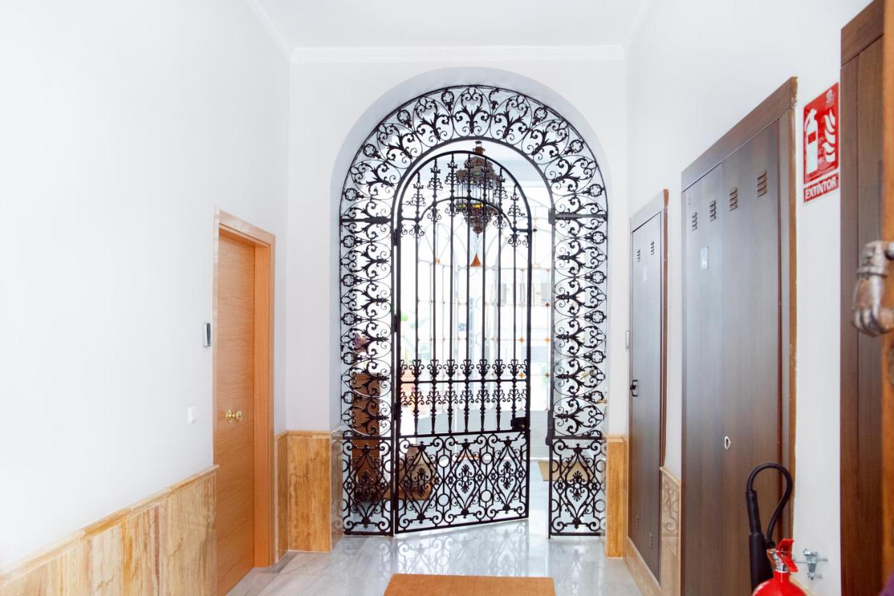 Hispalis Casa Palacio Apartment Sevilla Eksteriør bilde